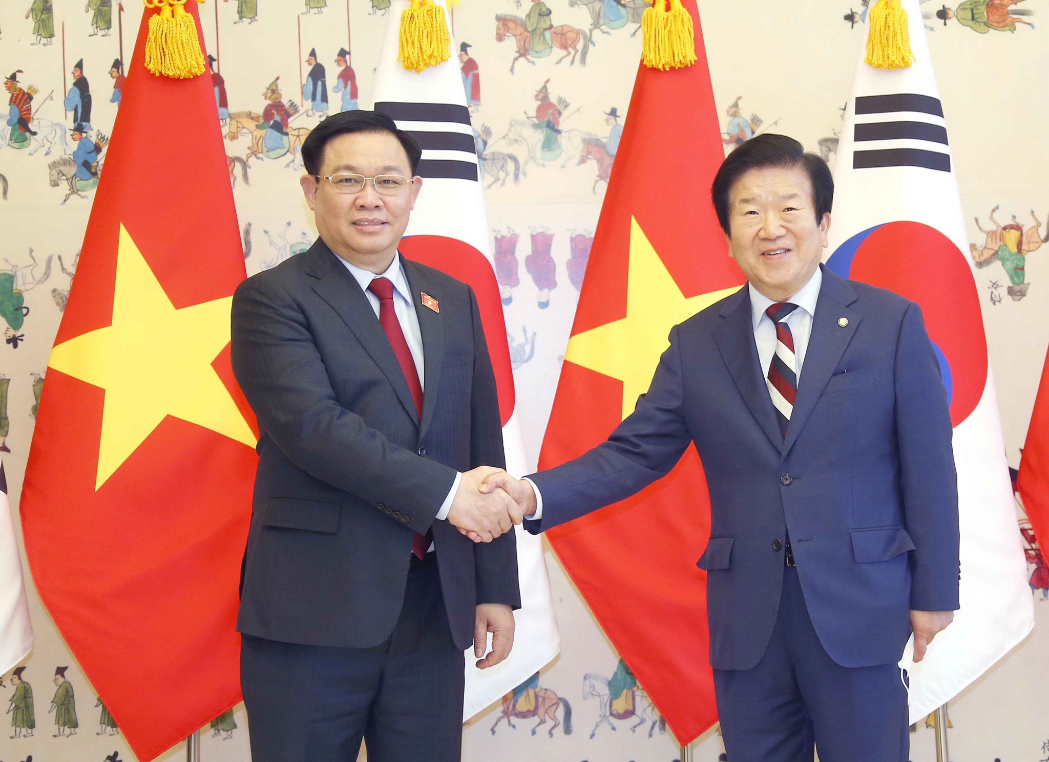 Chủ tịch Quốc hội kết thúc tốt đẹp chuyến thăm chính thức Hàn Quốc, Ấn Độ - 3 Chủ tịch Quốc hội kết thúc tốt đẹp chuyến thăm chính thức Hàn Quốc, Ấn Độ - 3