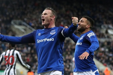 Nhờ Big Sam, Wayne Rooney tăng tốc đáng sợ