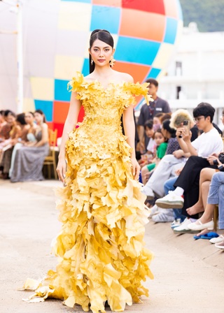 Hoa hậu Ngọc Châu lấy lại vóc dáng, xuất hiện rạng rỡ giữa dàn người đẹp - 5