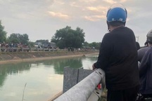 Hai người tử vong dưới kênh sau khi ăn đám giỗ ở TPHCM