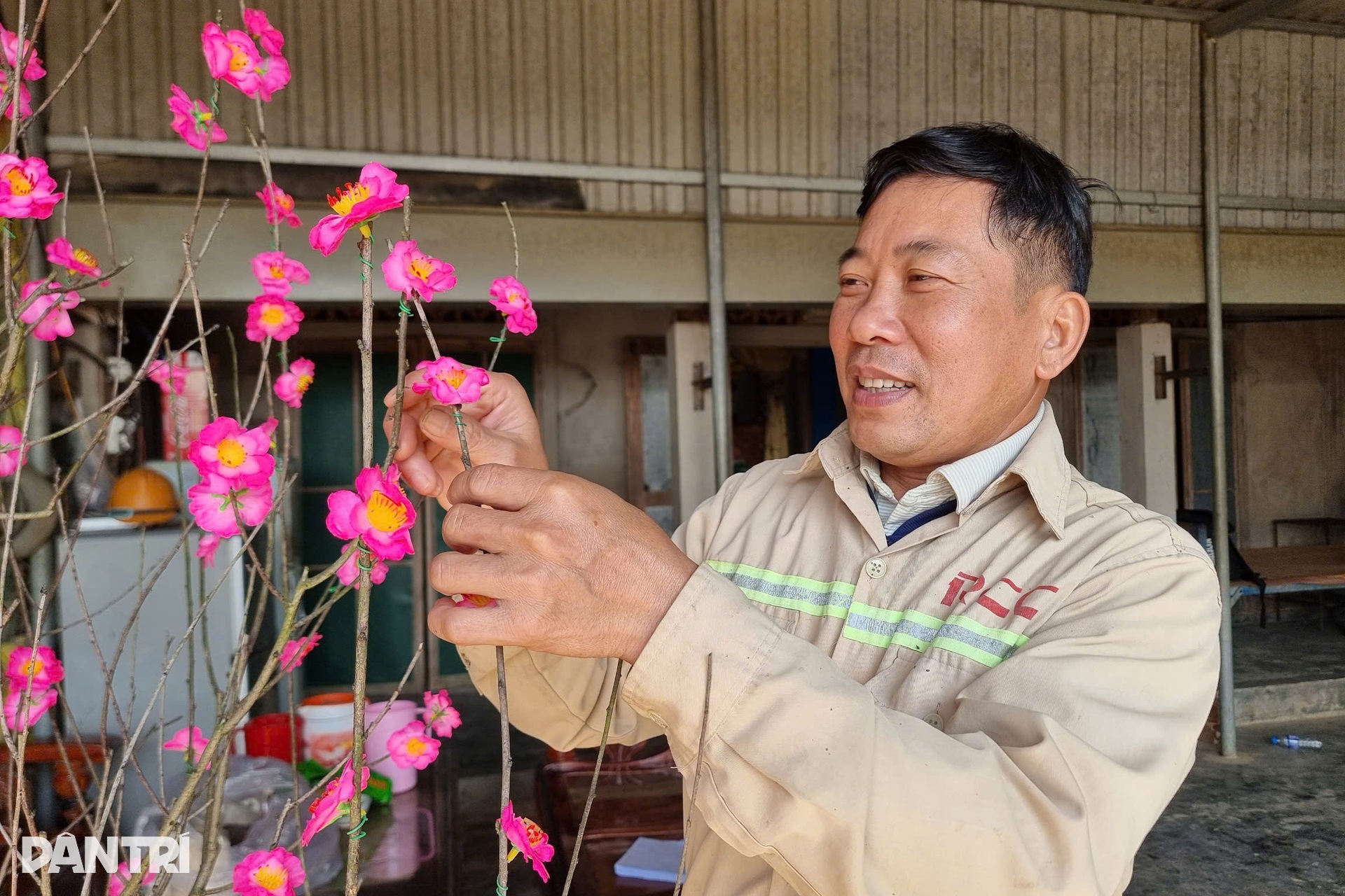 Không khí chiều cuối năm - 17 Không khí chiều cuối năm - 17