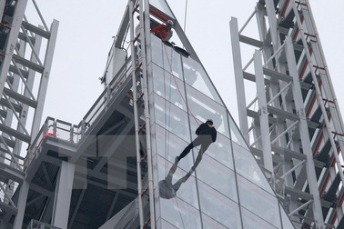 Hoàng gia Anh bác cáo buộc tình dục nhằm vào Hoàng tử Andrew