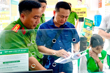 Công an đồng loạt kiểm tra 13 cơ sở F88 tại Cần Thơ