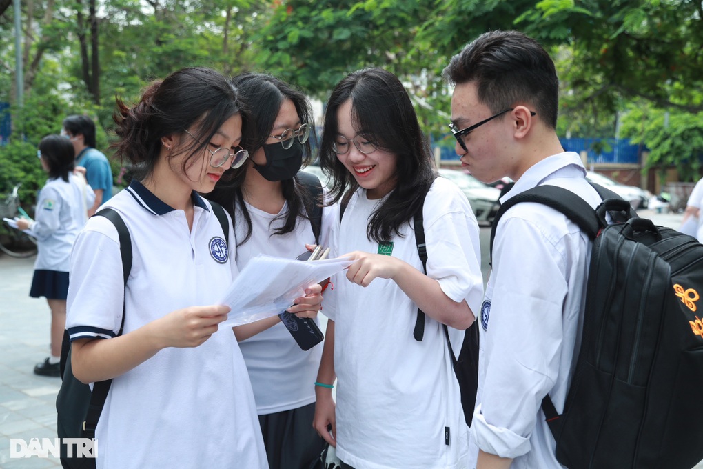 Hàng loạt trường đại học công bố điểm chuẩn sớm, có ngành gần tuyệt đối - 1 Hàng loạt trường đại học công bố điểm chuẩn sớm, có ngành gần tuyệt đối - 1