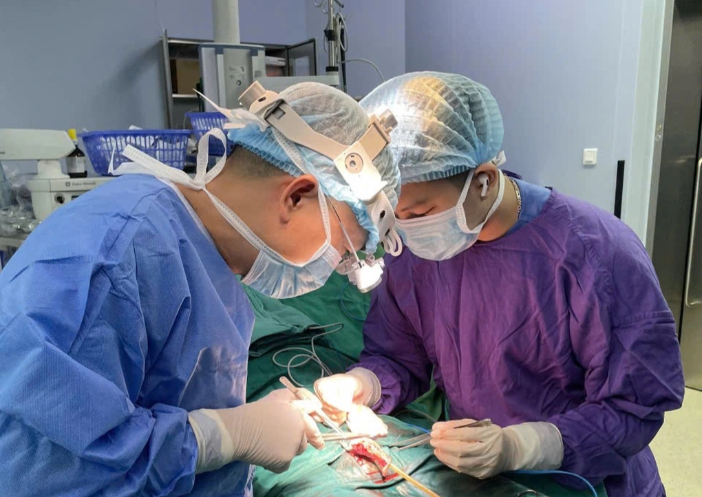 Đi khám phụ khoa, cô gái 21 tuổi bất ngờ được xác định mang giới tính nam - 1 Đi khám phụ khoa, cô gái 21 tuổi bất ngờ được xác định mang giới tính nam - 1
