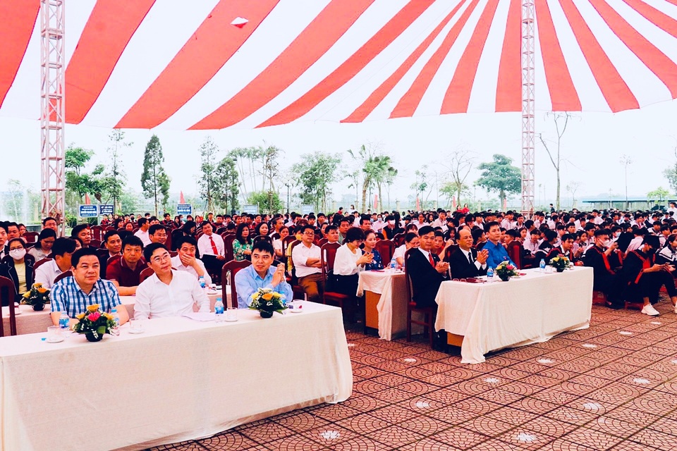 Một nghề thì sống, đống nghề thì chết - 4 Một nghề thì sống, đống nghề thì chết - 4
