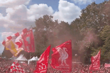 Không khí trước trận chung kết Champions League