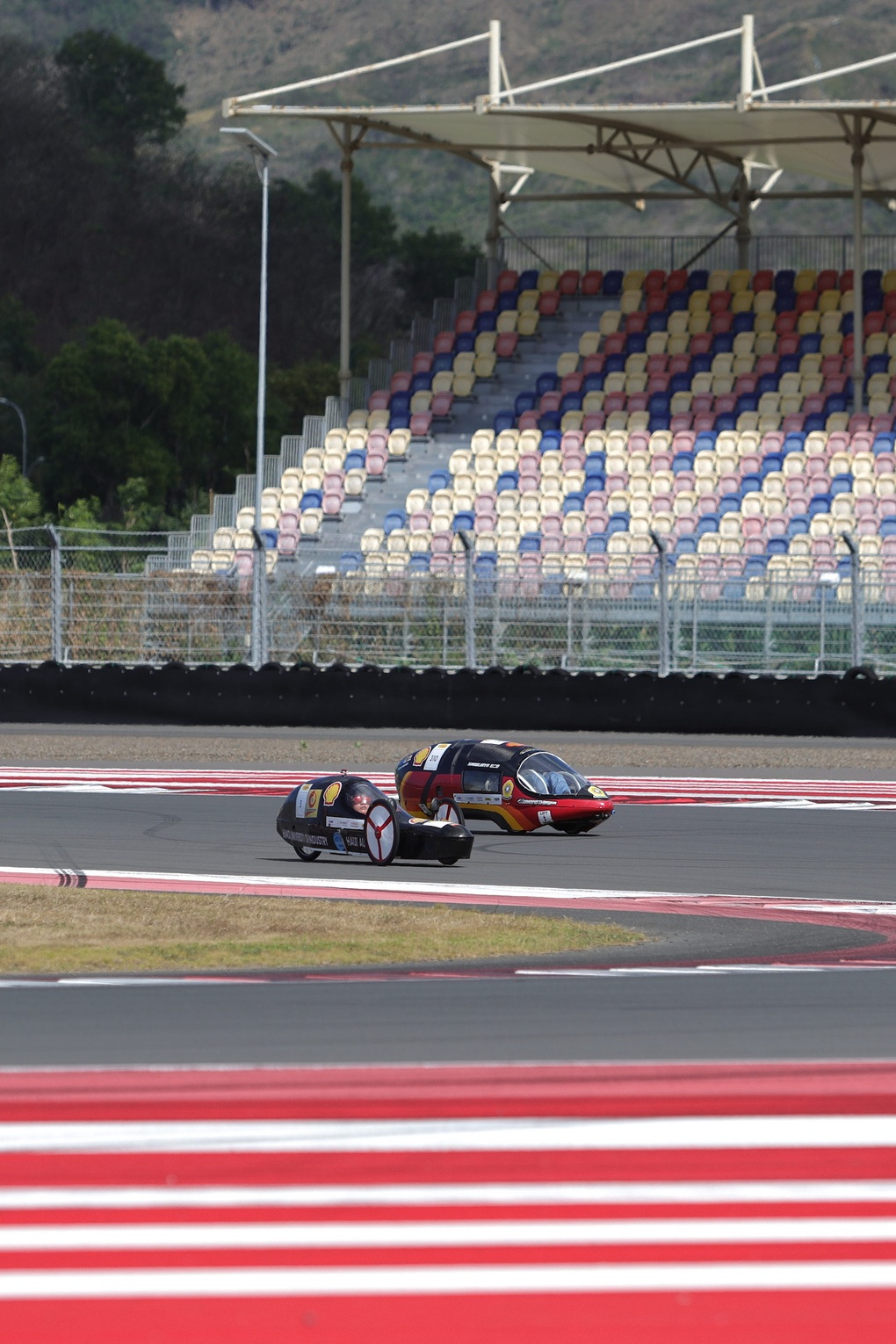 Hành trình bứt phá của sinh viên Việt tại cuộc đua Shell Eco-marathon - 1 Hành trình bứt phá của sinh viên Việt tại cuộc đua Shell Eco-marathon - 1