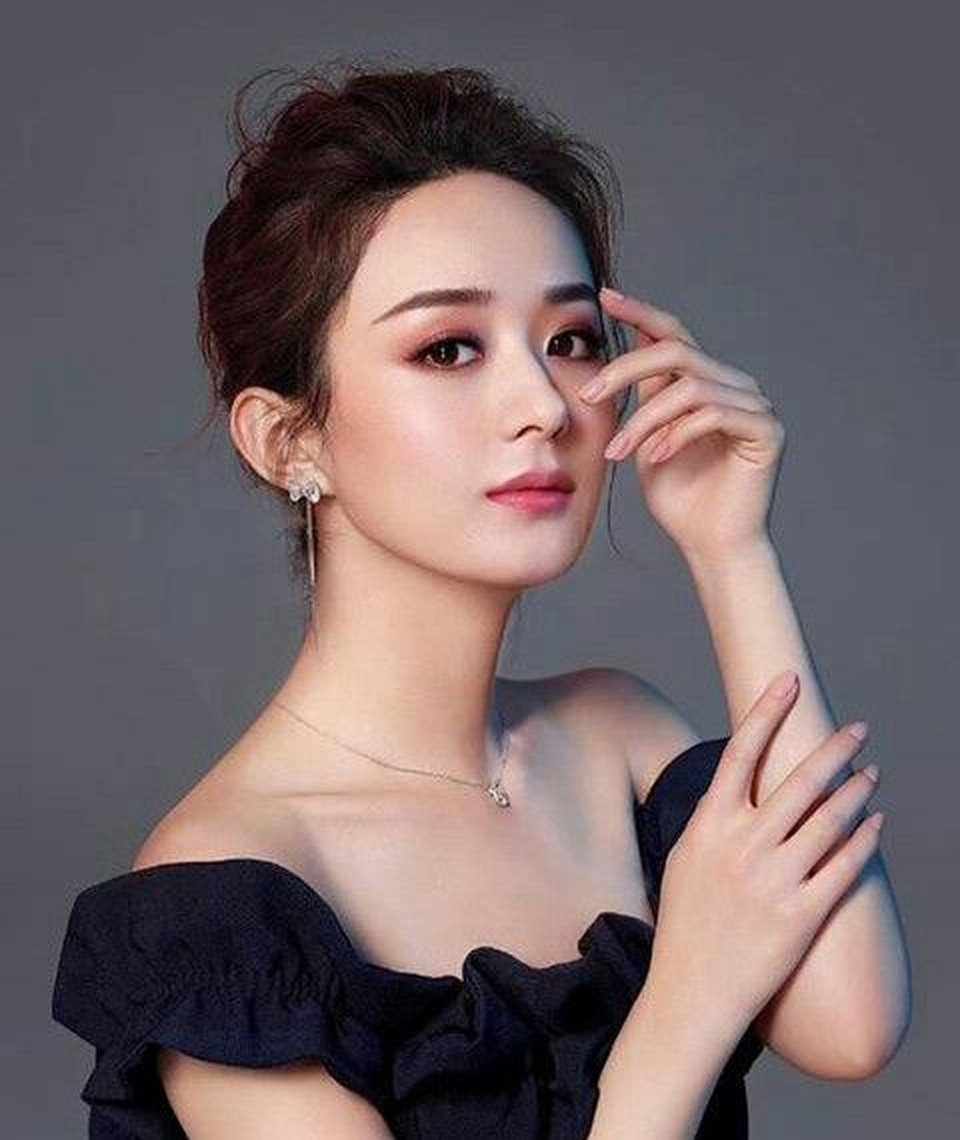Tuổi 33 đầy thành công, hạnh phúc và danh tiếng của Triệu Lệ Dĩnh - 4 Tuổi 33 đầy thành công, hạnh phúc và danh tiếng của Triệu Lệ Dĩnh - 4