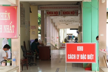 Chuyên gia từ TPHCM chi viện Đắk Lắk điều trị ca mắc Covid-19 nặng