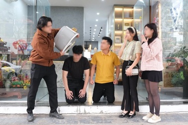 Nở rộ video “chủ tịch, tổng tài giả nghèo": Câu view bằng chiêu nhảm nhí