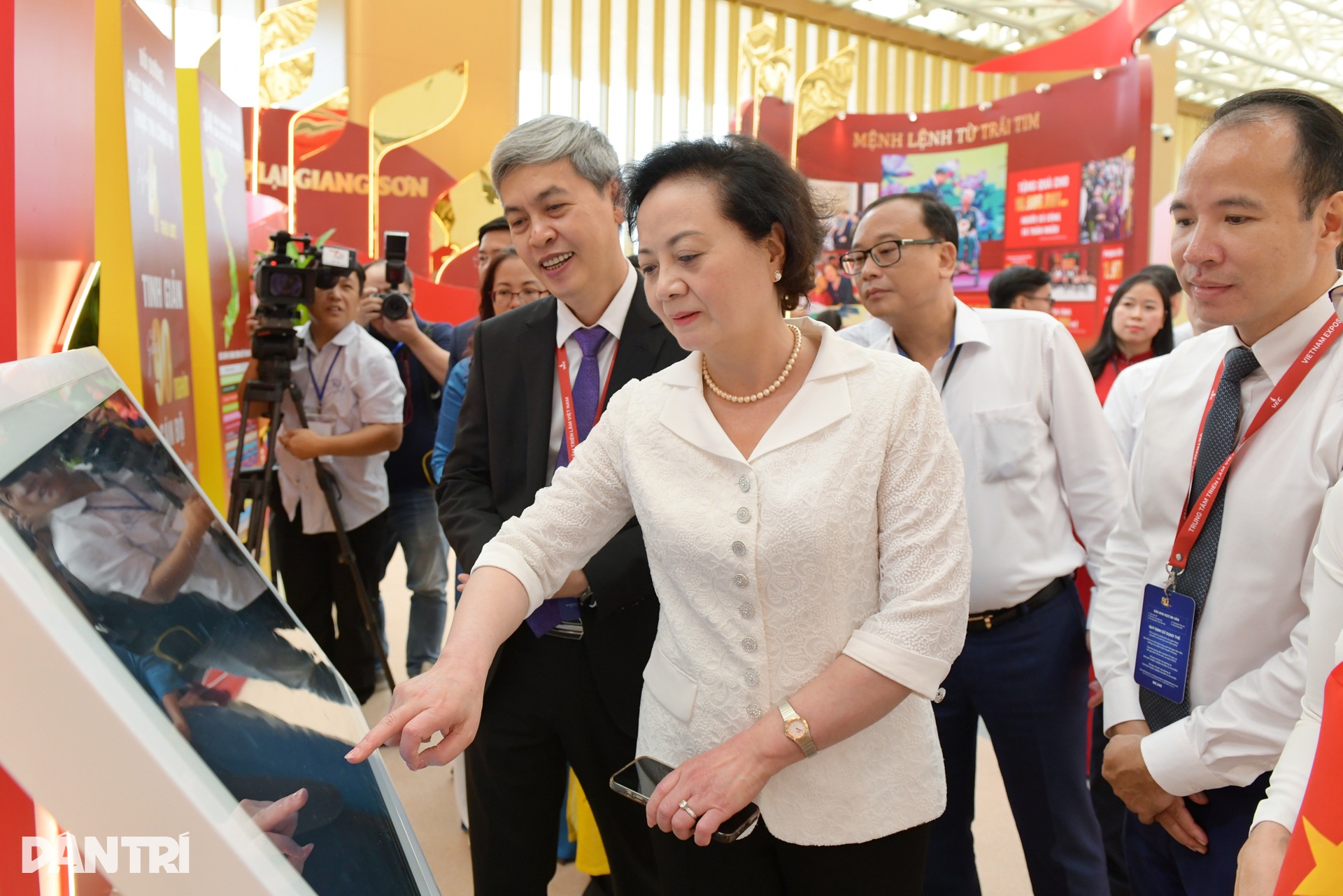 Kiến tạo để đất nước vươn mình, điểm đến ý nghĩa tại Triển lãm Quốc gia - 3 Kiến tạo để đất nước vươn mình, điểm đến ý nghĩa tại Triển lãm Quốc gia - 3
