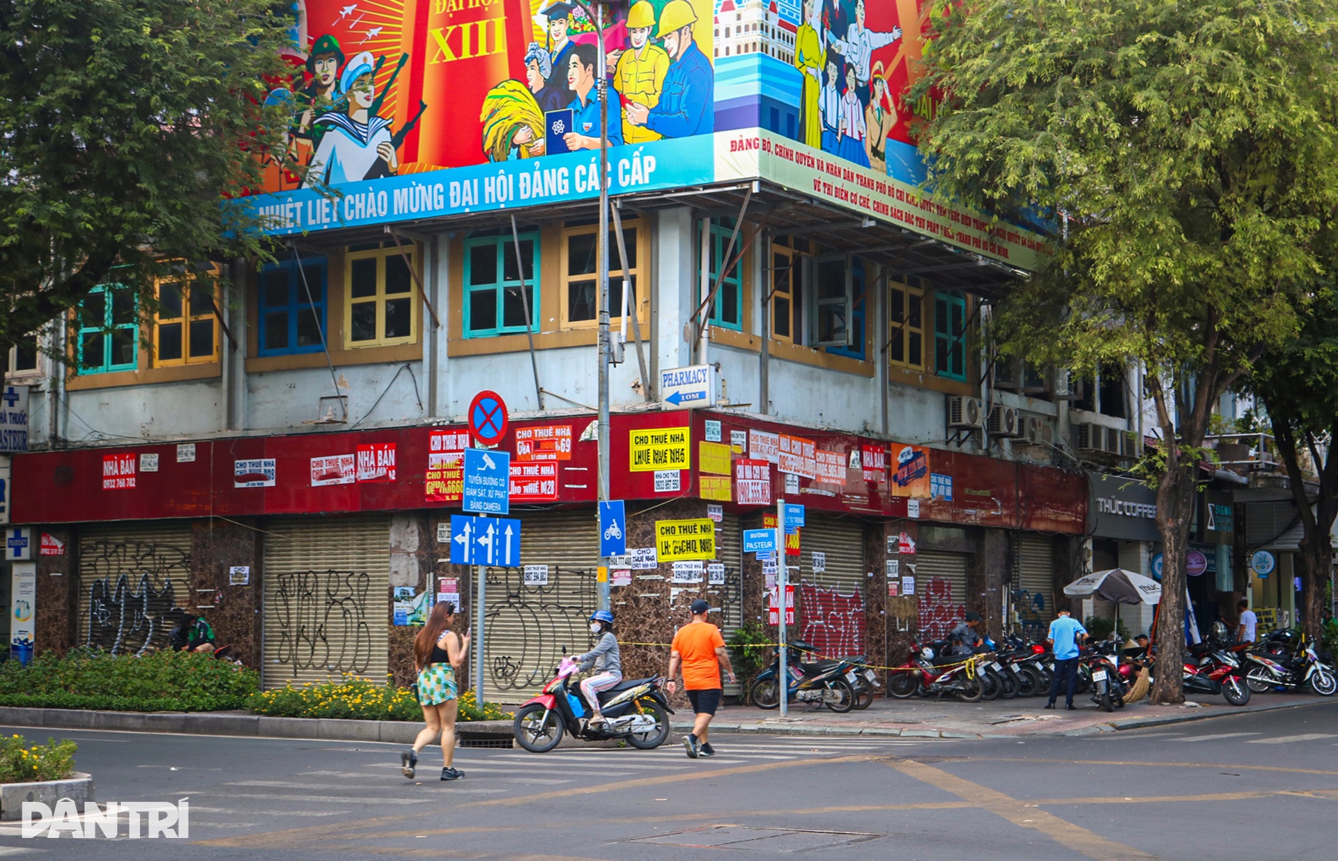 Qua thời giá thuê nửa tỷ đồng, các con đường vàng tấp nập ở TPHCM đìu hiu - 4 Qua thời giá thuê nửa tỷ đồng, các con đường vàng tấp nập ở TPHCM đìu hiu - 4
