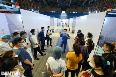 Cận cảnh Bệnh viện dã chiến 628 giường cùng 300 y bác sỹ ở Bắc Giang