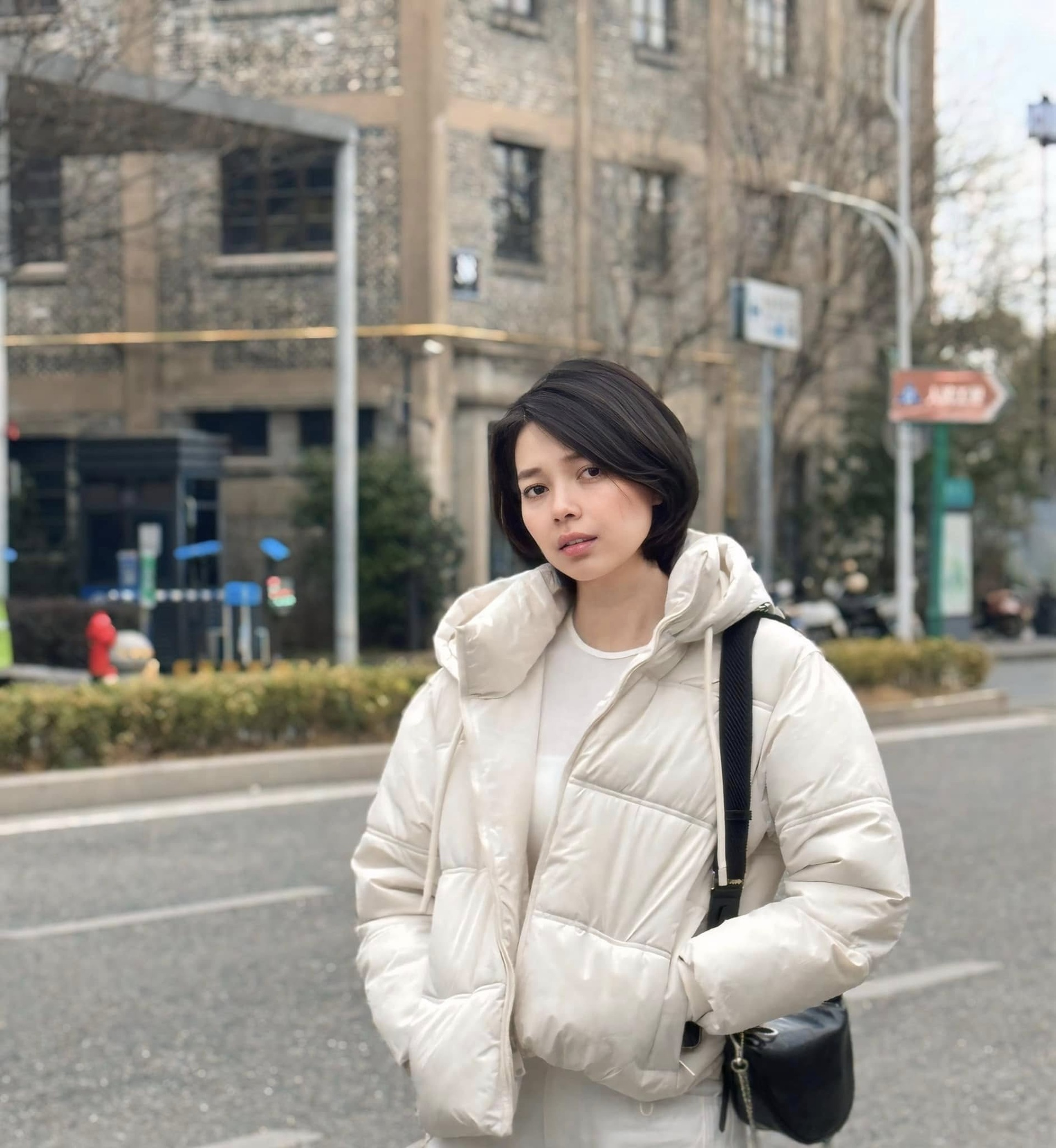 Mỹ nhân kín tiếng của Tử chiến trên không, ngoài đời gợi cảm tuổi 37 - 6 Mỹ nhân kín tiếng của Tử chiến trên không, ngoài đời gợi cảm tuổi 37 - 6