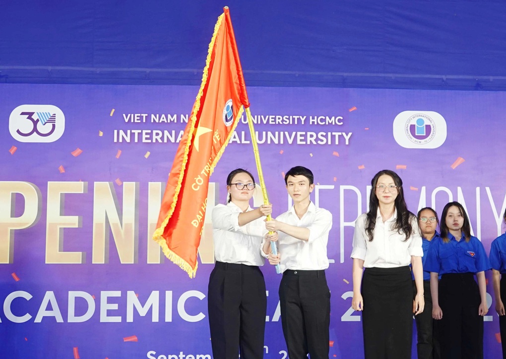 Nam sinh trường chuyên hàng đầu TPHCM đạt thủ khoa kép đại học - 1 Nam sinh trường chuyên hàng đầu TPHCM đạt thủ khoa kép đại học - 1