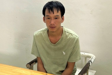 Bắt giữ đối tượng dùng hung khí đâm chết người