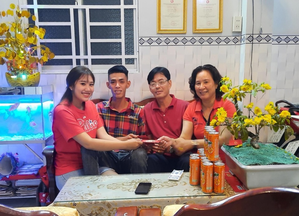 Mừng tuổi ba mẹ ngày đầu năm - 1 Mừng tuổi ba mẹ ngày đầu năm - 1