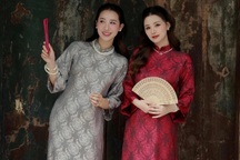 Một tháng, người Việt Nam chi gần 190 tỷ đồng mua áo dài Tết?