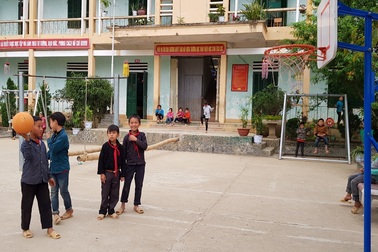 SGK Giáo dục thể chất: Lãng phí và không thực sự cần thiết