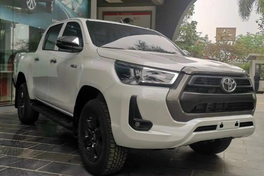 VinFast VF 9, Xpander Cross 2023 và loạt xe mới, khách Việt thêm lựa chọn - 5 VinFast VF 9, Xpander Cross 2023 và loạt xe mới, khách Việt thêm lựa chọn - 5
