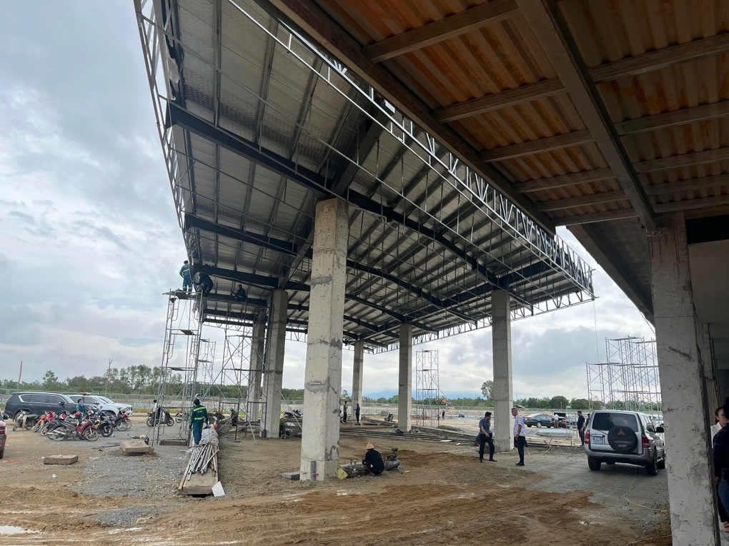 Cục Đường bộ chấn chỉnh tiến độ xây trạm dừng nghỉ trên cao tốc Bắc - Nam - 2 Cục Đường bộ chấn chỉnh tiến độ xây trạm dừng nghỉ trên cao tốc Bắc - Nam - 2