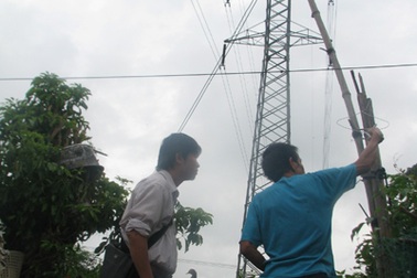 Hoang mang nỗi lo cả làng nhiễm điện cao thế