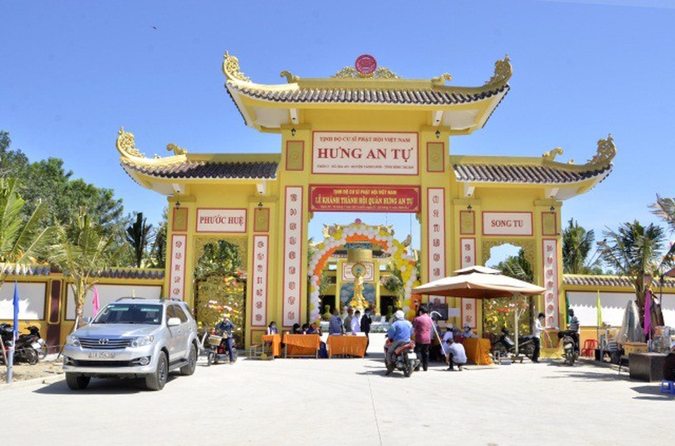 Dự án BĐS nào gắn tên ông Dũng lò vôi và Võ Hoàng Yên vỡ sau lùm xùm - 3 Dự án BĐS nào gắn tên ông Dũng lò vôi và Võ Hoàng Yên vỡ sau lùm xùm - 3