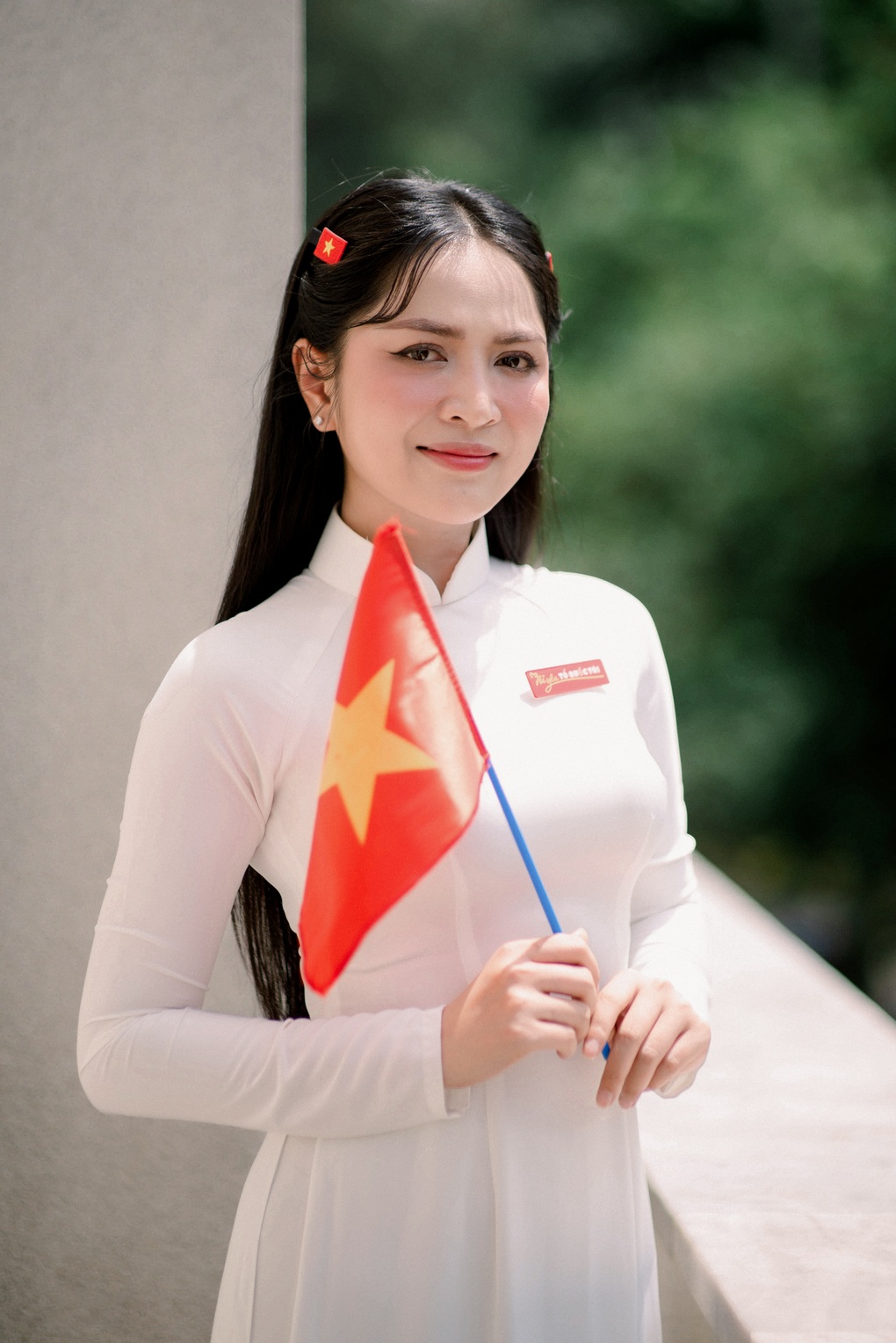 Nữ ca sĩ hát Viết tiếp câu chuyện hòa bình đạt hơn 2 tỷ lượt xem là ai? - 1 Nữ ca sĩ hát Viết tiếp câu chuyện hòa bình đạt hơn 2 tỷ lượt xem là ai? - 1