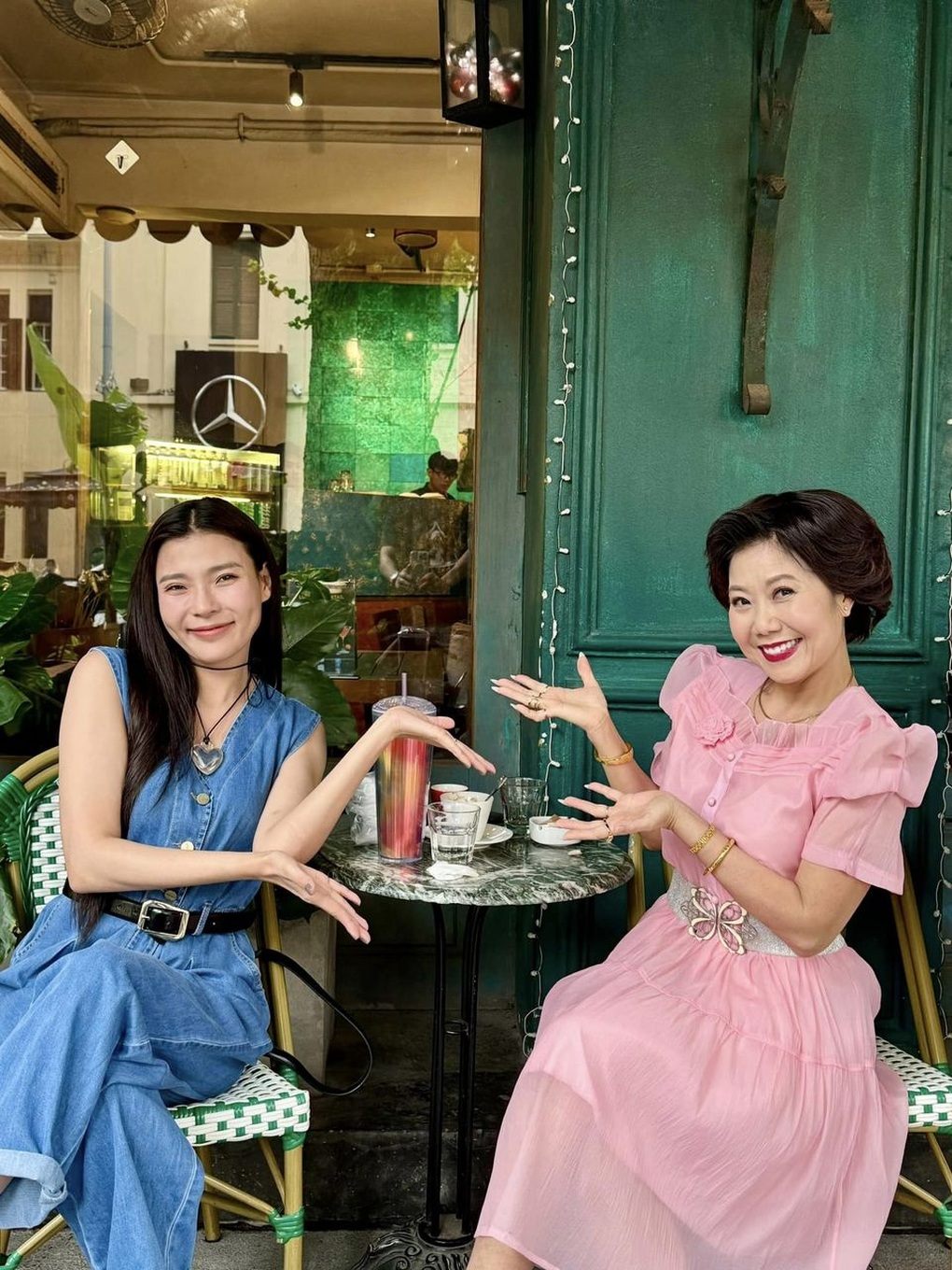 Những hình ảnh vui nhộn, không lên sóng của phim Trạm cứu hộ trái tim - 4 Những hình ảnh vui nhộn, không lên sóng của phim Trạm cứu hộ trái tim - 4