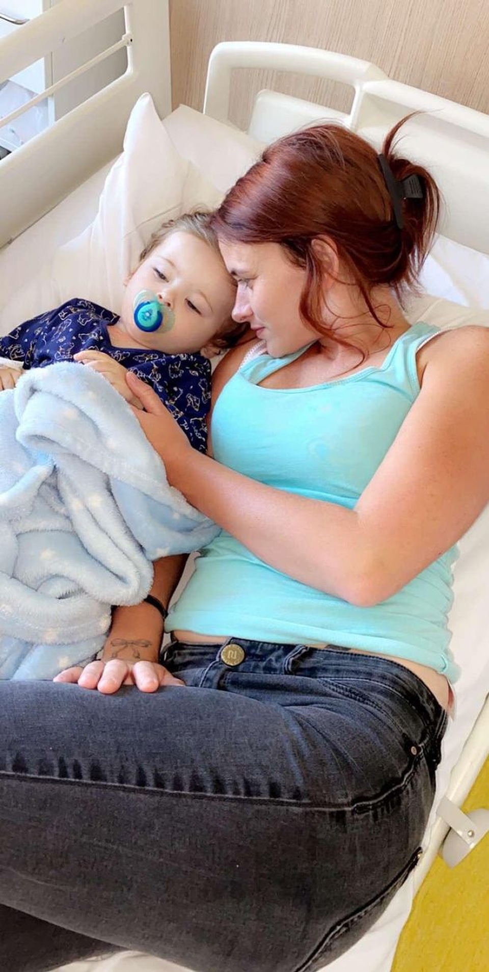 Đau bất thường mỗi khi chải tóc, bé 1 tuổi được phát hiện mắc ung thư máu - 3 Đau bất thường mỗi khi chải tóc, bé 1 tuổi được phát hiện mắc ung thư máu - 3