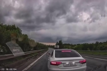 Bình Gold lái xe khi “phê”: Lời cảnh báo về “ảo tưởng tỉnh táo” sau vô lăng