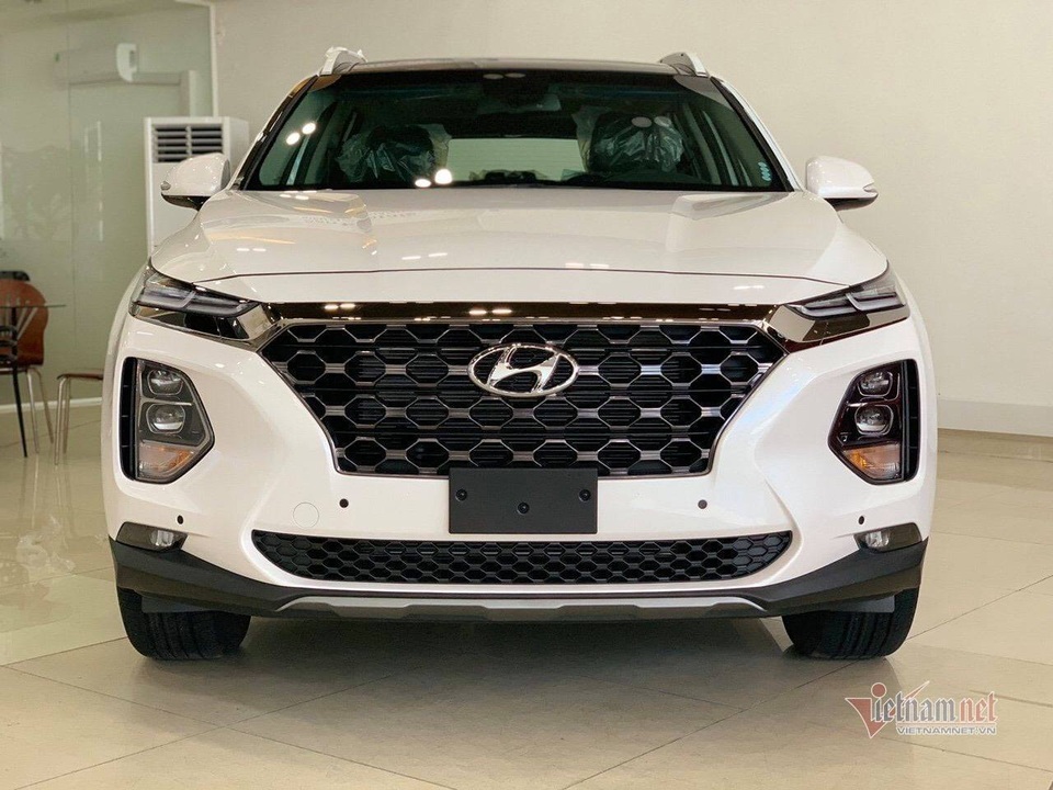 Dọn kho, loạt xe SUV đại hạ giá đầu tháng 4 - 1 Dọn kho, loạt xe SUV đại hạ giá đầu tháng 4 - 1