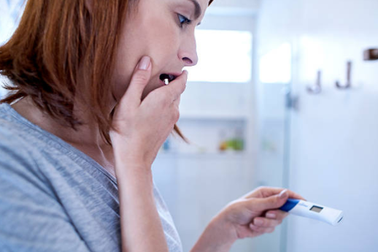 "Sau bao năm hiếm muộn, giờ tôi có thai nhưng không phải với chồng"