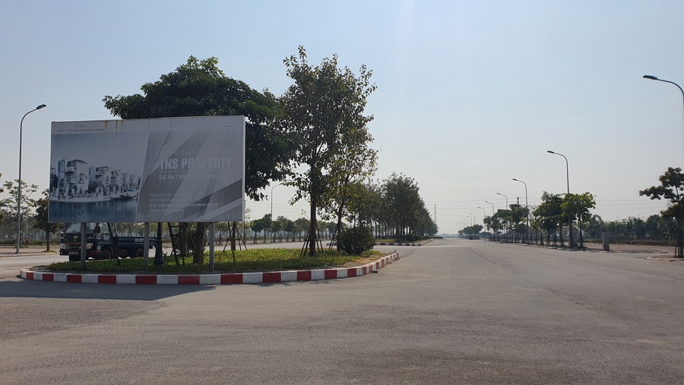 Cư dân vỡ mộng, liên tục tụ tập đòi quyền lợi tại dự án VIP nhất Hà Nam - 2 Cư dân vỡ mộng, liên tục tụ tập đòi quyền lợi tại dự án VIP nhất Hà Nam - 2
