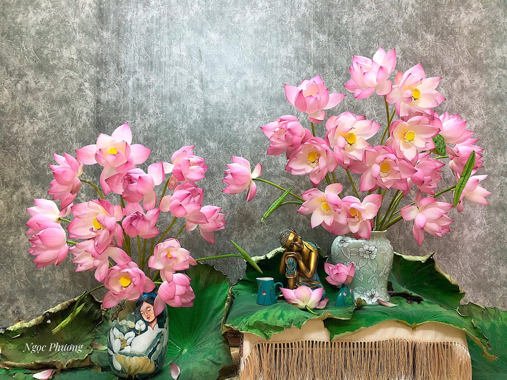 Yêu thích hương hoa mùa hạ, cô giáo Hà Nội mang cả đầm sen vào nhà - 3 Yêu thích hương hoa mùa hạ, cô giáo Hà Nội mang cả đầm sen vào nhà - 3