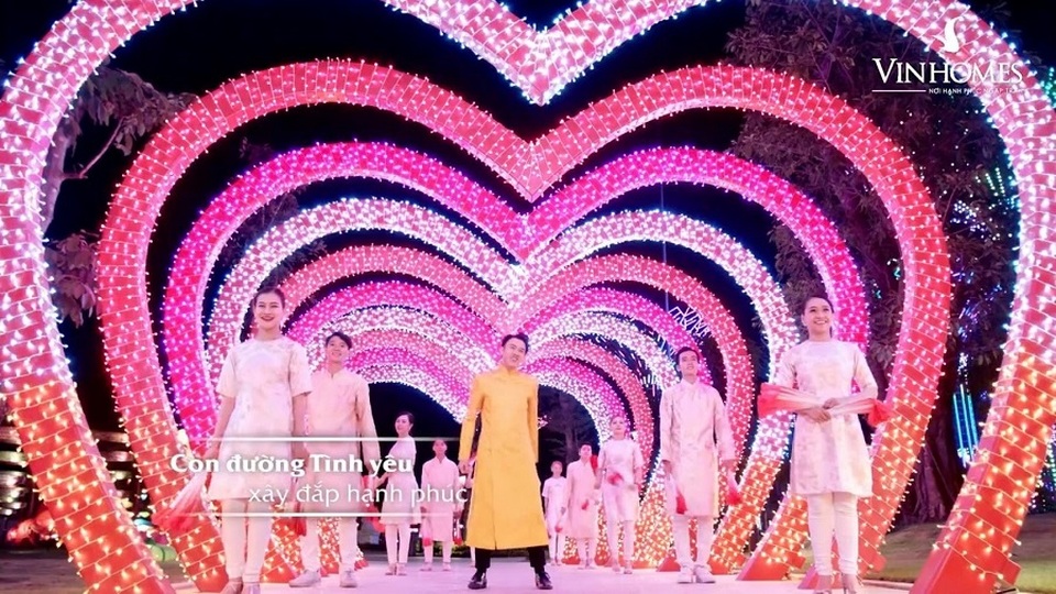 MV Tết của Dương Triệu Vũ cán mốc 2,5 triệu views sau 1 tuần - 5 MV Tết của Dương Triệu Vũ cán mốc 2,5 triệu views sau 1 tuần - 5