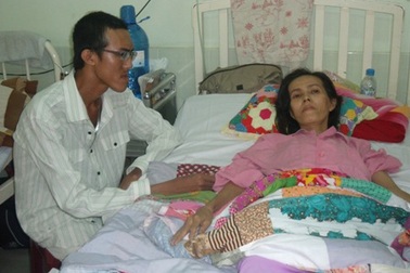 Người con có “trái tim nằm lệch chỗ” mong được chết thay mẹ