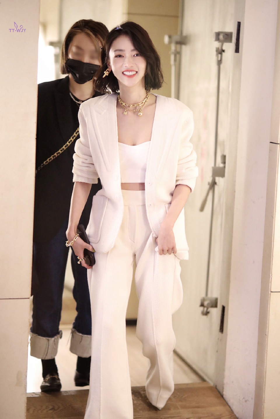 Diện phong cách tiểu thư, Angelababy lấn lướt dàn mỹ nhân kém tuổi - 7 Diện phong cách tiểu thư, Angelababy lấn lướt dàn mỹ nhân kém tuổi - 7