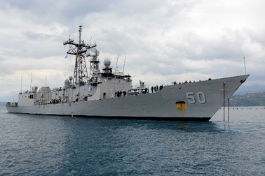 Mỹ đưa tàu chiến tới Gruzia, lực lượng hạt nhân Nga sẵn sàng