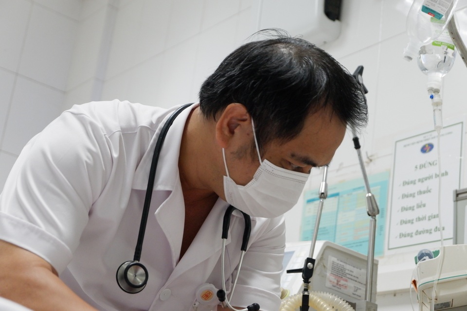 Công dân Thủ đô ưu tú, BS Nguyễn Trung Cấp: Tôi chỉ là người may mắn hơn - 6 Công dân Thủ đô ưu tú, BS Nguyễn Trung Cấp: Tôi chỉ là người may mắn hơn - 6