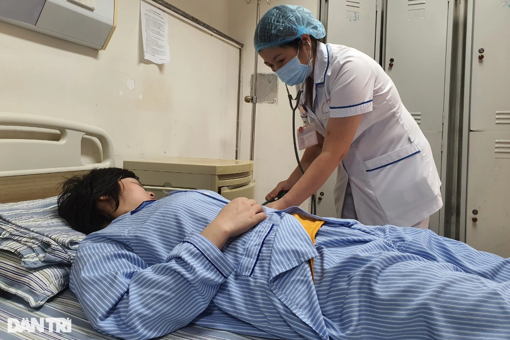 Lời khẩn cầu được tiếp tục sống của thiếu nữ 18 tuổi - 1