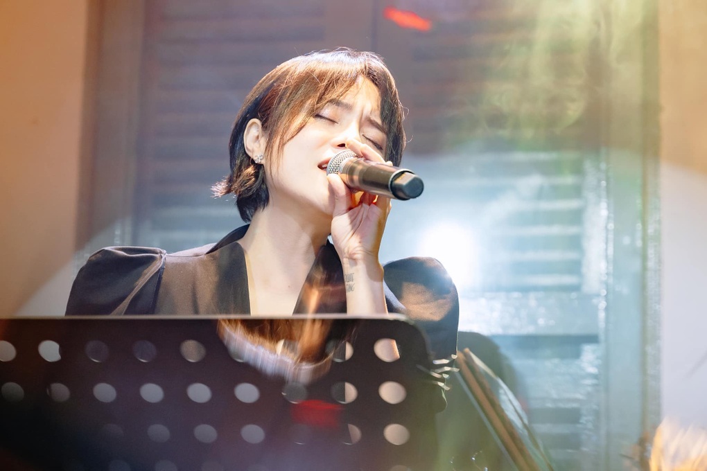 Cuộc sống của Thái Trinh 4 năm sau khi chia tay vũ công Quang Đăng - 3 Cuộc sống của Thái Trinh 4 năm sau khi chia tay vũ công Quang Đăng - 3
