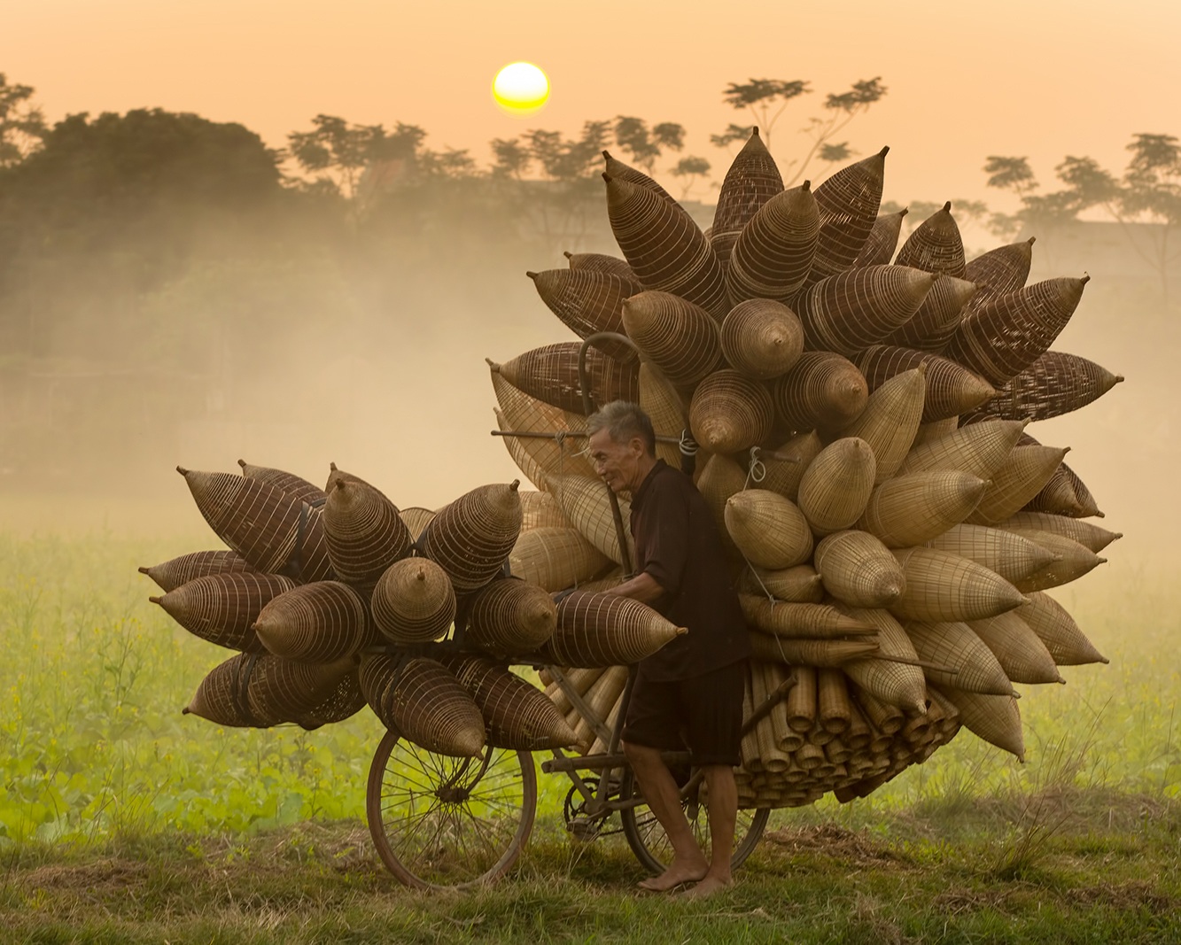 Nhiếp ảnh gia Trần Tuấn Việt: Người mang sứ mệnh đưa hình ảnh Việt Nam đến với thế giới - 13