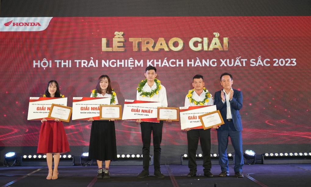 Honda Việt Nam tổ chức thành công Hội thi trải nghiệm khách hàng xuất sắc 2023 - 5 Honda Việt Nam tổ chức thành công Hội thi trải nghiệm khách hàng xuất sắc 2023 - 5