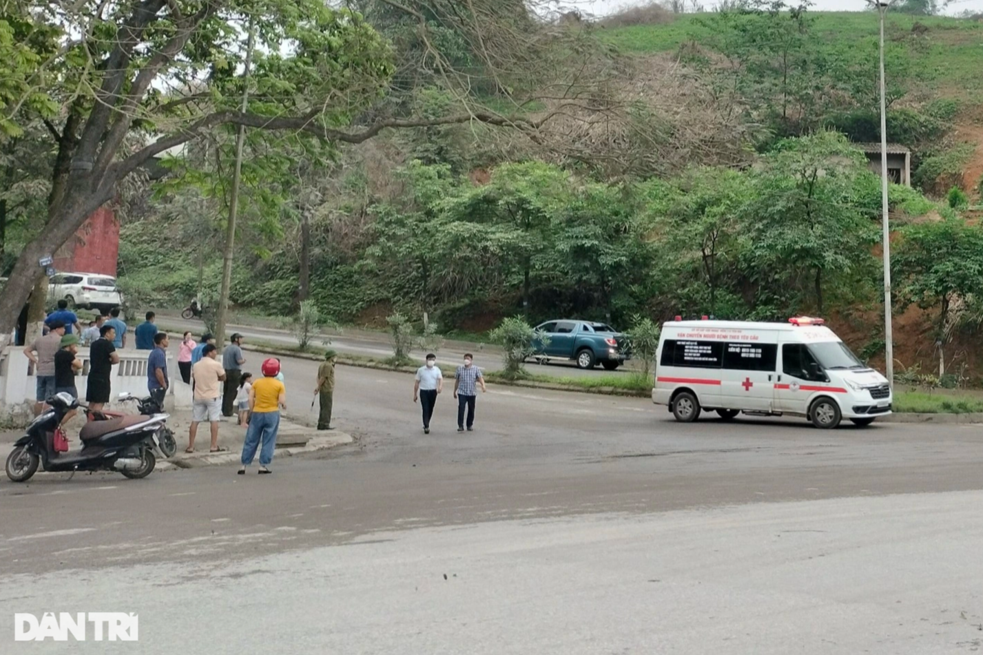 Hiện trường vụ tai nạn khiến 7 công nhân tử vong ở Yên Bái - 6