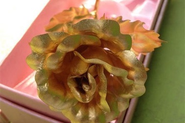 Săn hoa dát vàng dịp Valentine