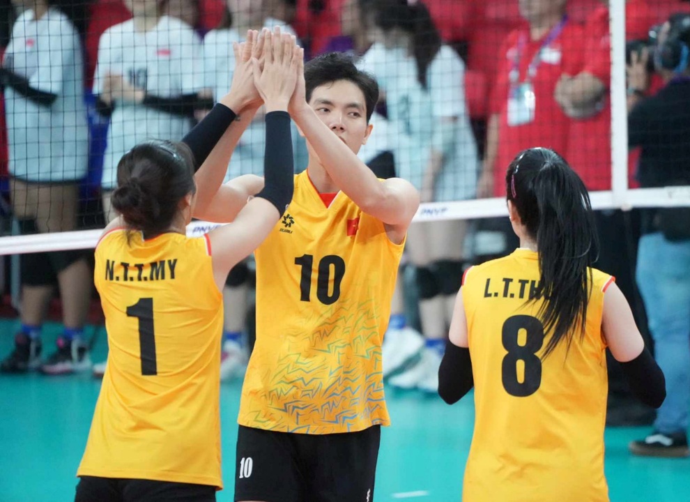 Thắng Indonesia, tuyển bóng chuyền nữ Việt Nam lọt vào bán kết giải châu Á - 1