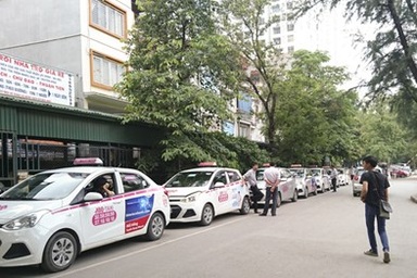 Luật ngầm xe cứu thương: Lãnh đạo bệnh viện đóng cổ phần?