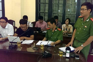 Thêm 2 đối tượng bị triệu tập vì tung tin thất thiệt dịch Ebola